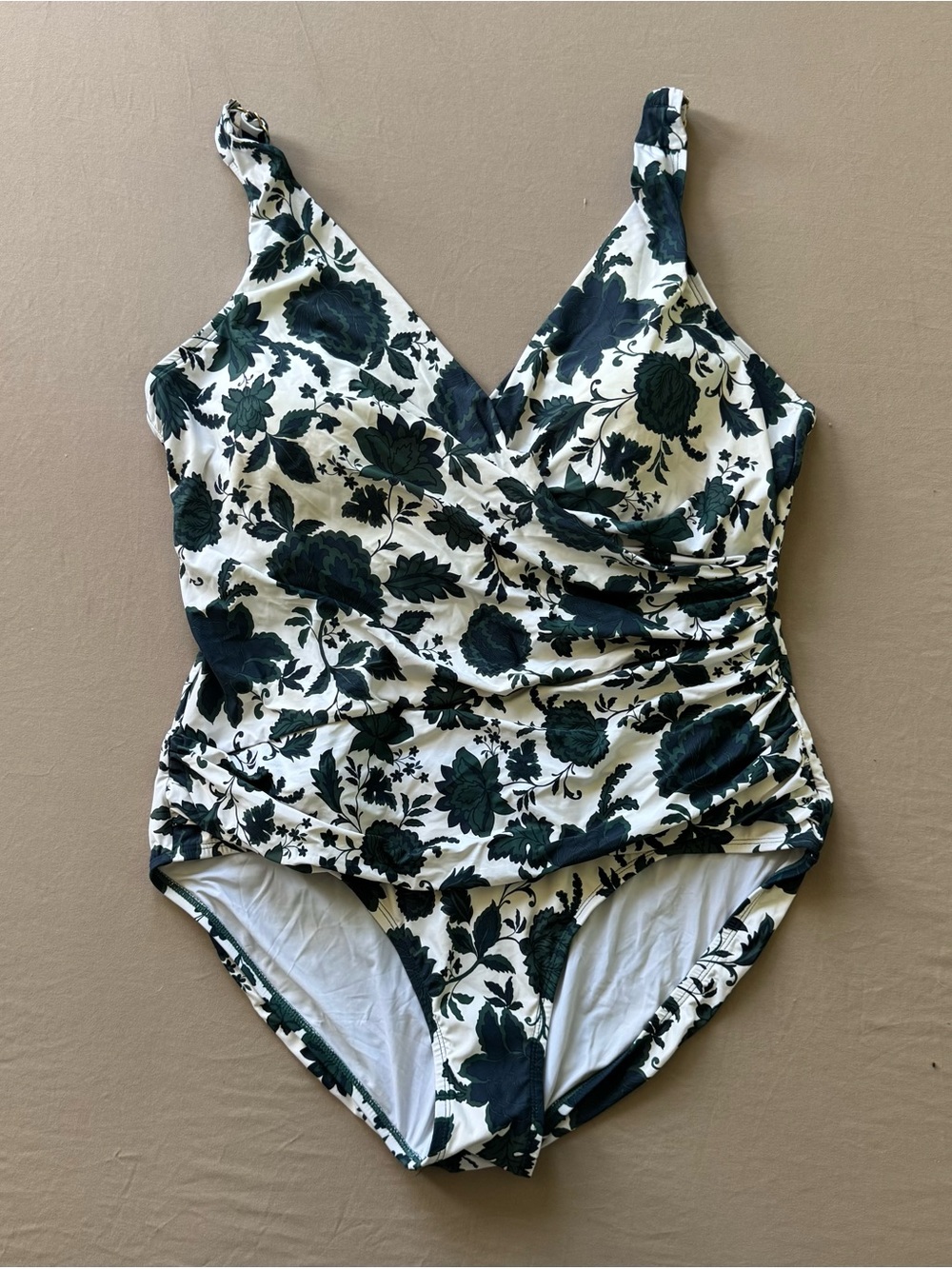 JANTZEN Surplice Mio One-piece Swimsuit